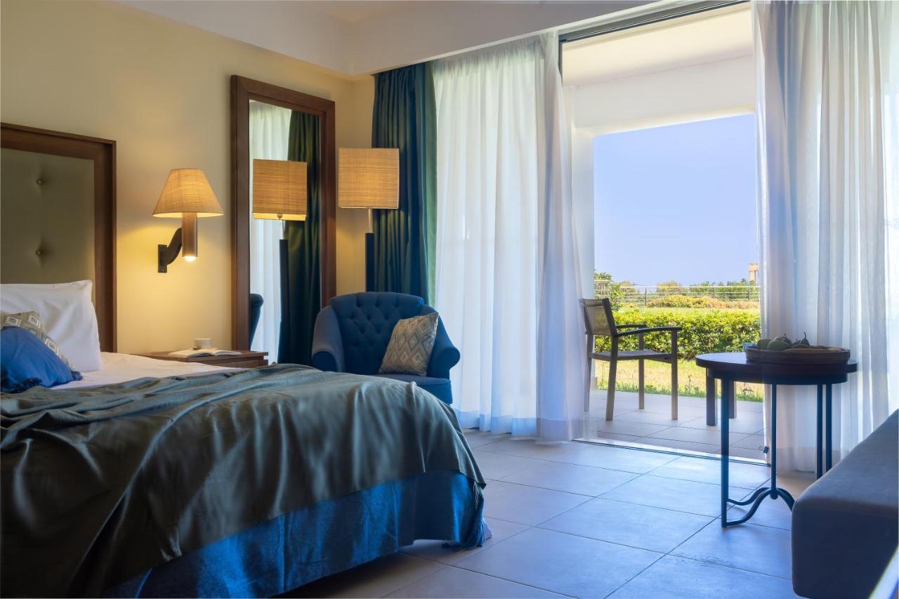 Giannoulis - Cavo Spada Luxury Sports & Leisure Resort & Spa كوليمفاري المظهر الخارجي الصورة